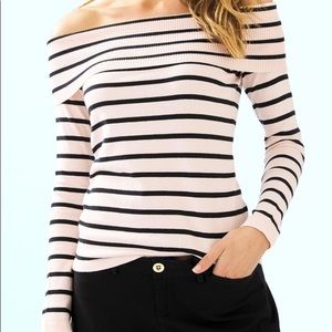 Lilly Off the shoulder Clarette Sweater